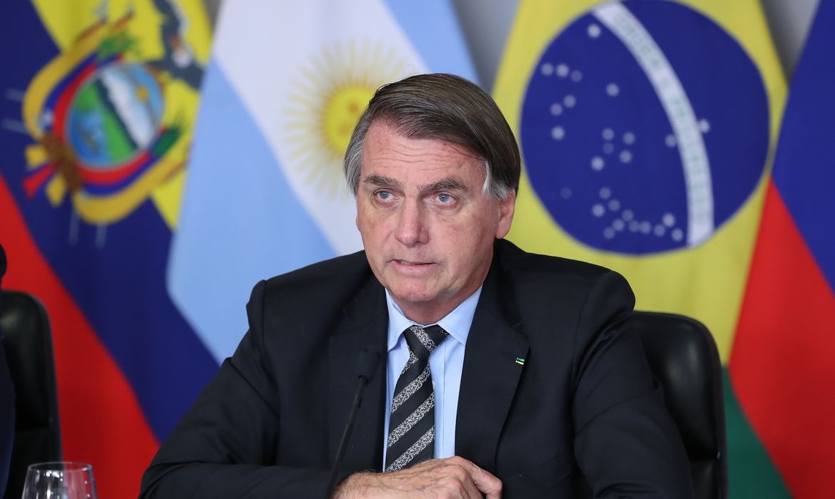 Bolsonaro recebeu R$ 17,2 milhões via Pix, aponta relatório do Coaf