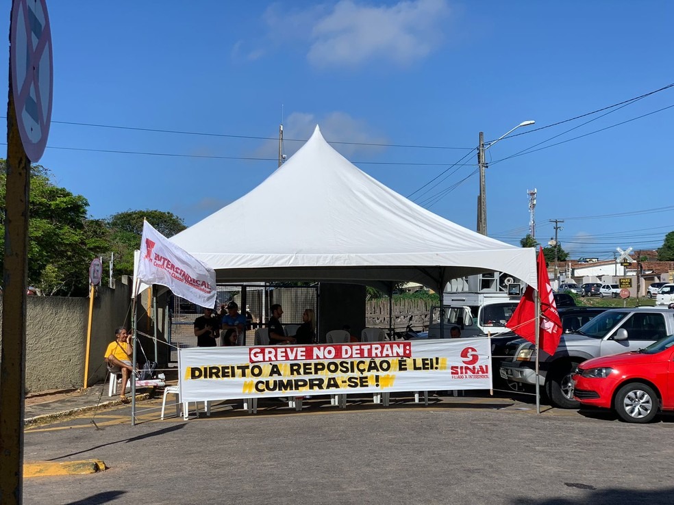 Servidores do Detran entram em greve e paralisam serviços no Rio Grande do Norte
