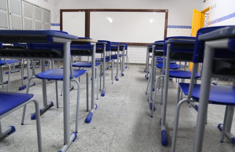 Governo do RN envia projeto de lei para criar bolsa de permanência para alunos de escolas públicas