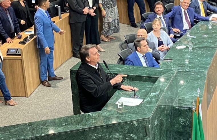 ‘Sei dos riscos que corro em solo brasileiro’, diz Bolsonaro
