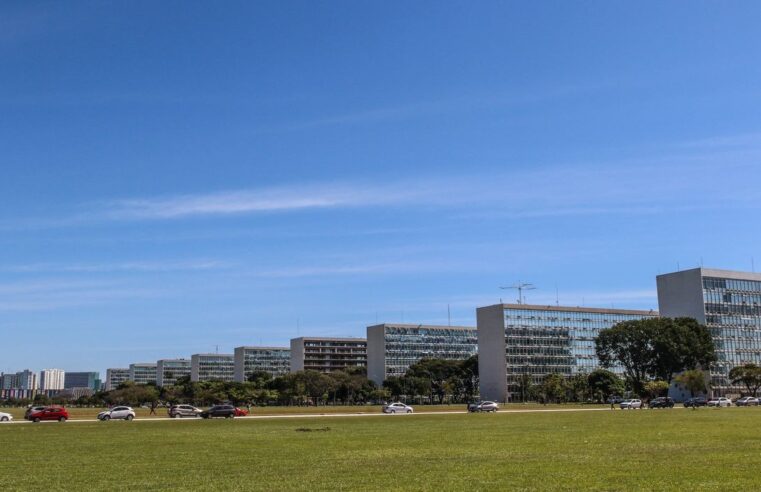 Governo cria concurso nacional unificado para selecionar servidores federais