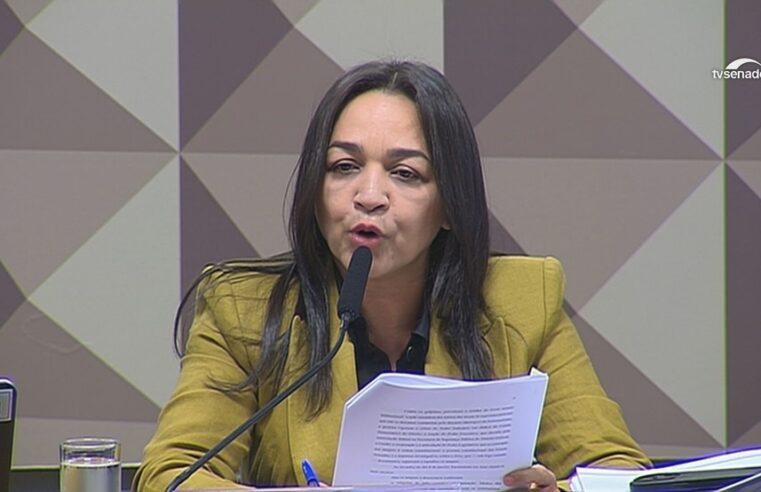 Atos golpistas: relatora da CPI pede que Bolsonaro e mais 60 sejam indiciados