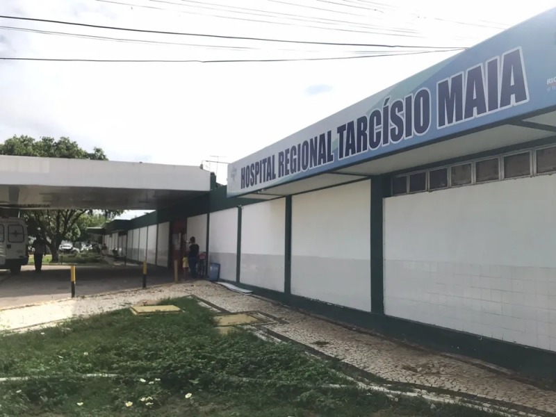 Tomógrafo do Hospital Tarcísio Maia quebra e pacientes são transferidos para outras unidades