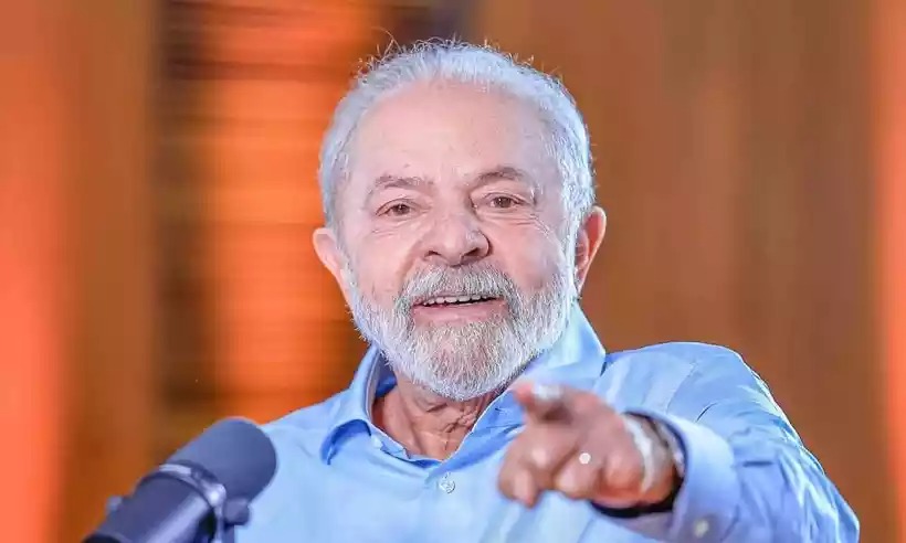Homens precisam criar coragem para fazer exame de próstata, diz Lula sobre Novembro Azul