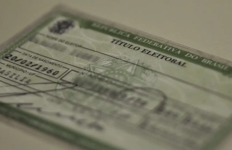 Hoje é último dia para regularizar ou transferir título de eleitor
