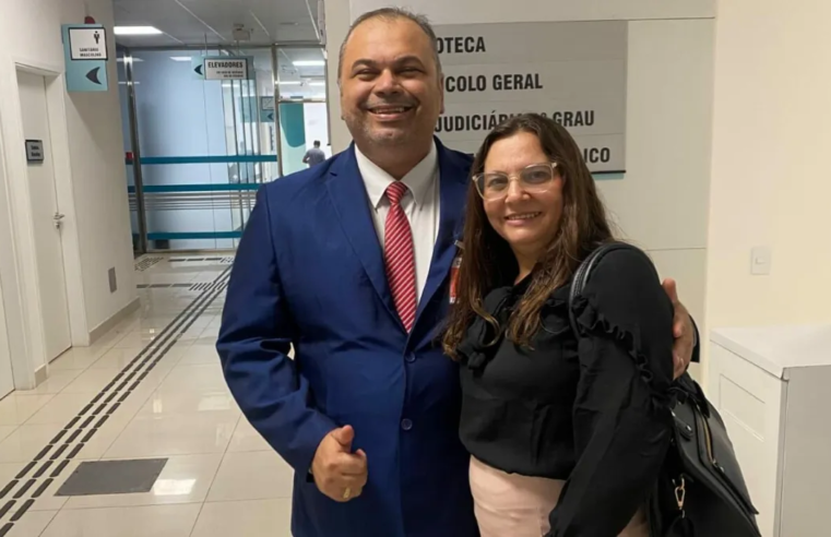 Candidata à prefeitura de Mossoró anuncia marido como vice