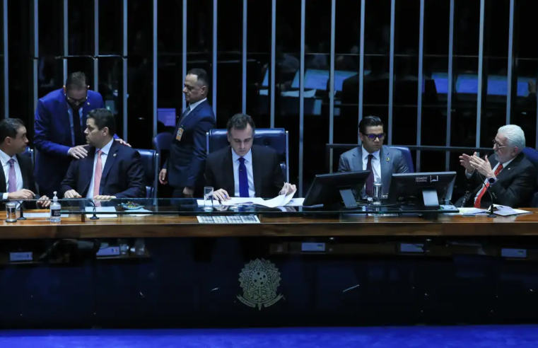Senado aprova taxação de 15% sobre lucro de multinacionais
