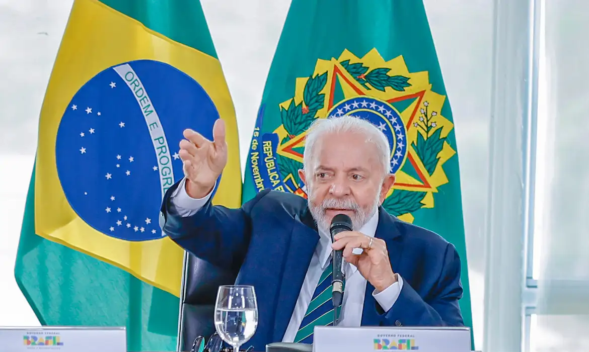 Lula cobra redução no preço dos alimentos: ‘Todo ministro sabe que está caro’