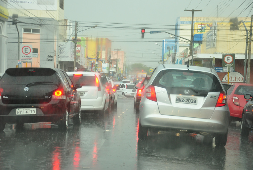 Inmet alerta para chuvas intensas em todo o Rio Grande do Norte