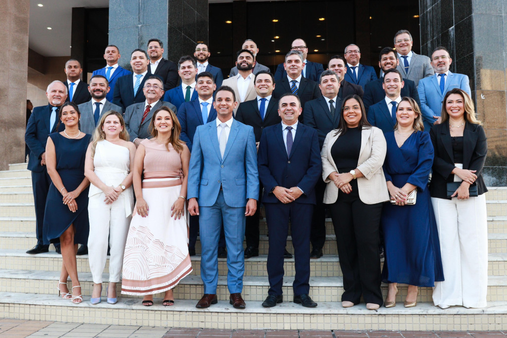 Novos secretários tomam posse para segundo mandato de Allyson; veja nomes