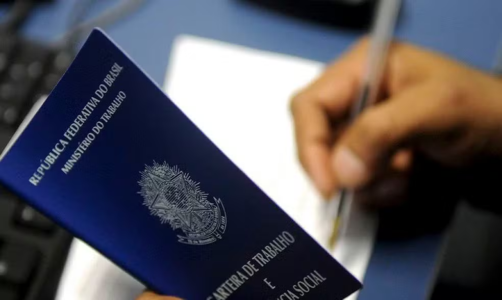 Mossoró gerou mais de 6,7 mil empregos com carteira assinada em 2024
