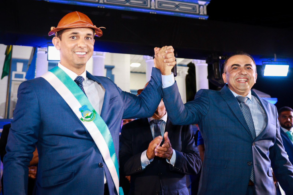 Allyson e Marcos são empossados para a gestão 2025-2028