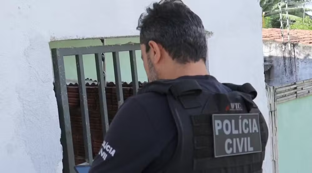 Mulher é presa por fingir sequestro e exigir R$ 3 mil de família de criança desaparecida