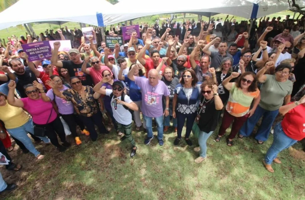 Sem avanço nas negociações, greve dos professores continua no RN