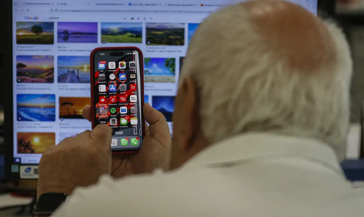 Comércio online cresce e fatura R$ 2,3 bilhão em 2024 no RN