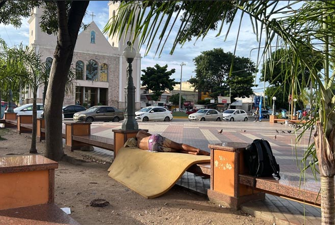 Vereadores rejeitam proposta de audiência sobre população em situação de rua