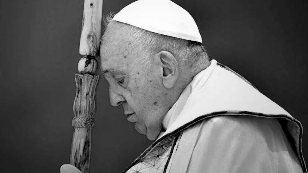 Papa Francisco morre aos 88 anos em Roma