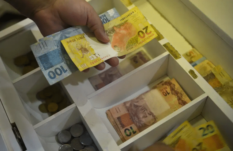 Portabilidade de consignado para CLT entre bancos começa a valer