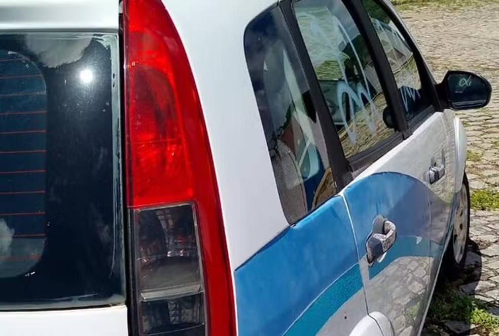 Carros, motos, sucatas e equipamentos são oferecidos em leilão da Caern