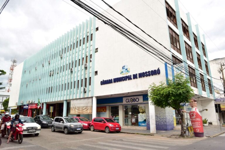Vereadores já gastaram R$ 39 mil com diárias em 2025