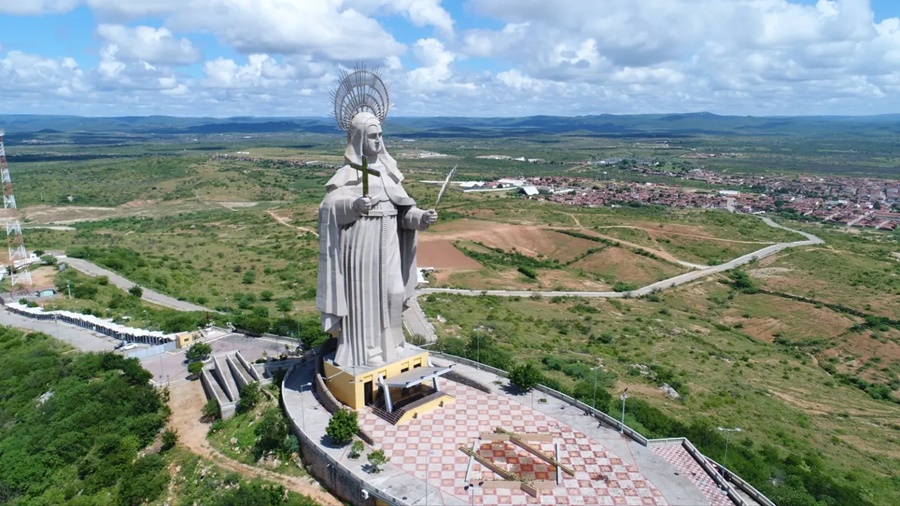 Dia de Santa Rita de Cássia: RN tem a maior estátua católica do mundo