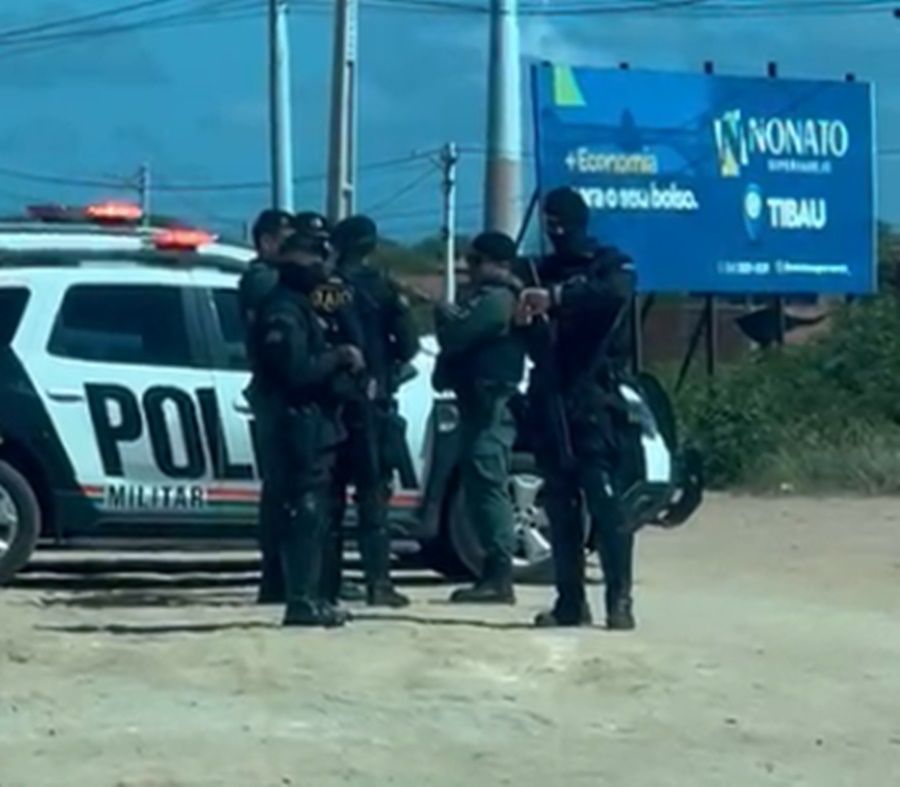 Governo do Ceará volta a colocar placa na divisa com o RN