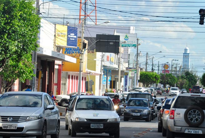 Prazo para pagar IPVA com desconto para veículos de placas finais 9 e 0 no RN termina nesta terça