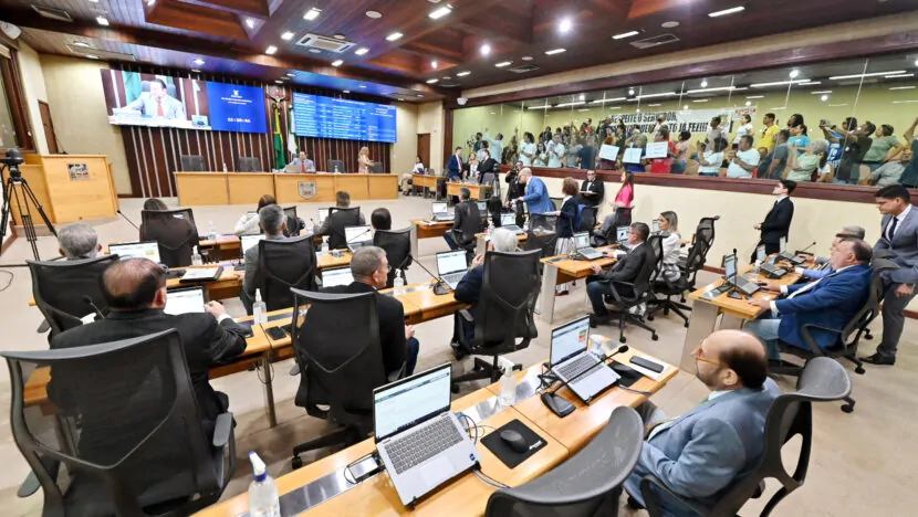 Aumento de deputados vai custar R$ 19,6 milhões a mais por ano no RN