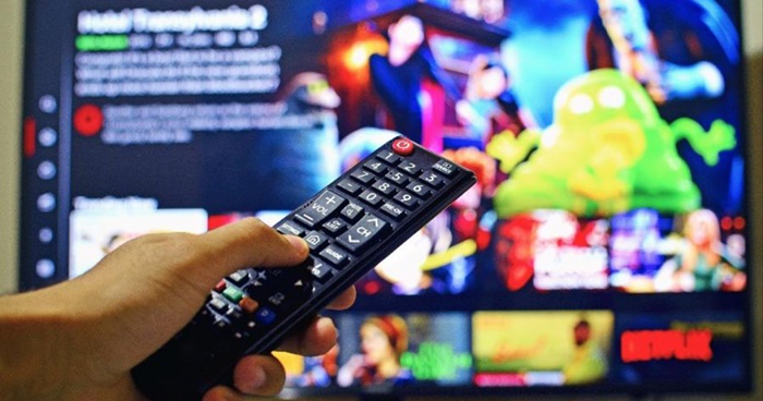 Diminui número de casas com TV por assinatura; 43,4% têm streaming