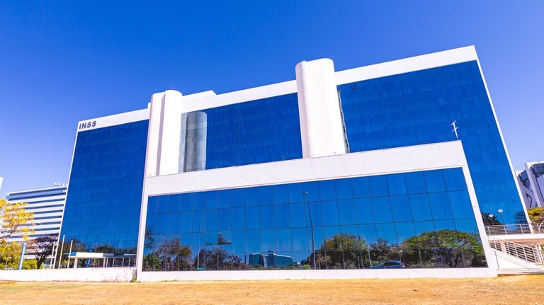 INSS suspende contrato Agibank após denúncias de irregularidades