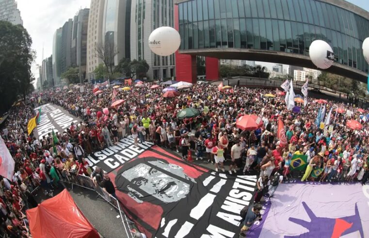 Em todo país, milhares protestam contra anistia e PEC da Blindagem