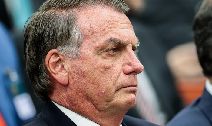 STF forma maioria para manter condenação de Bolsonaro e aliados