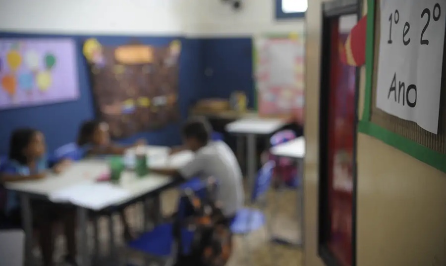 Mãe consegue na Justiça vaga para filha em escola municipal de Mossoró