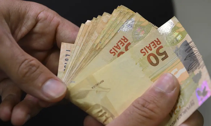 Homem é condenado por fingir ser corretor e vender casa no RN