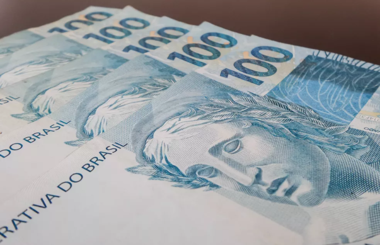 Salário mínimo será de R$ 1.621 em 2026, confirma governo