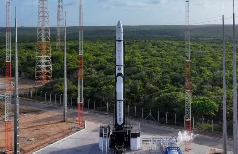 Tudo pronto para o 1º lançamento comercial de um foguete no Brasil