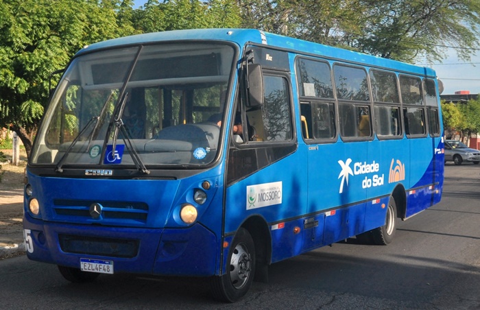 Mossoró terá ônibus gratuitos para a Procissão de Santa Luzia; veja horários