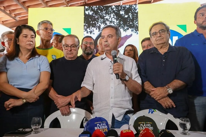 Rogério desiste e oposição confirma Álvaro Dias ao governo do RN