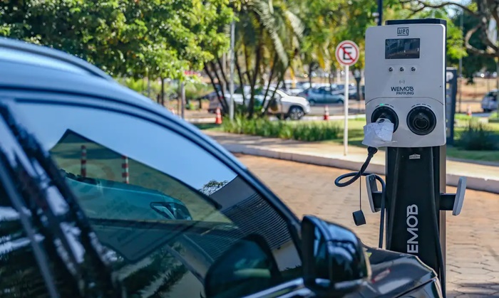 IPVA de carros elétricos sobe para 1% em 2026 no RN
