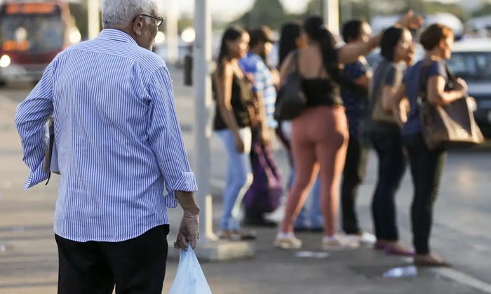 Teto de pensionista e aposentado do INSS sobe para R$ 8.475,55
