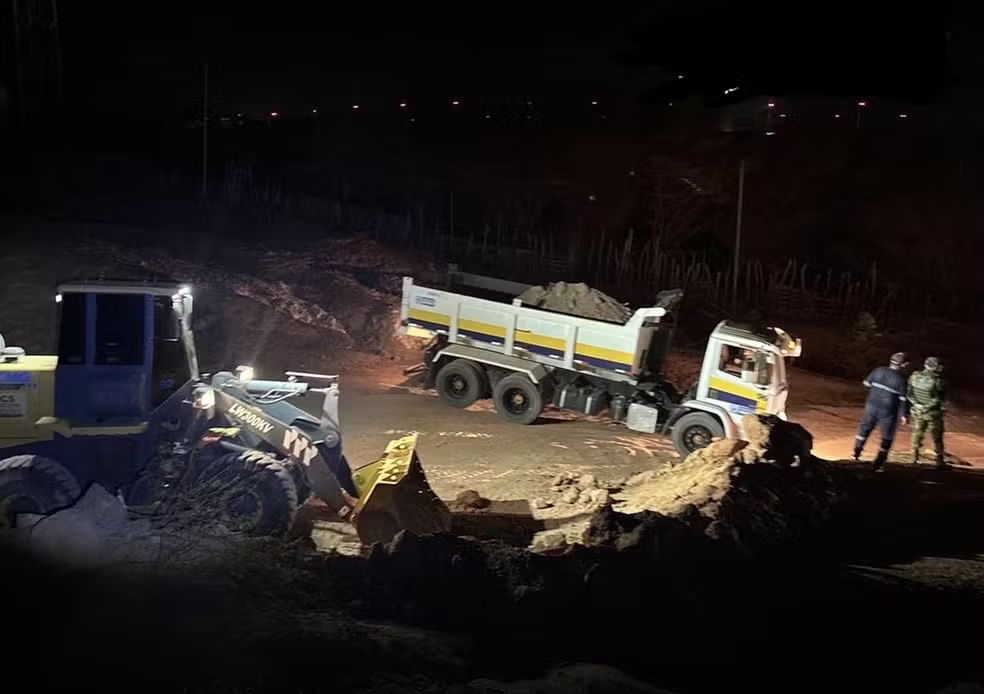 Polícia flagra extração ilegal de areia em área protegida no RN