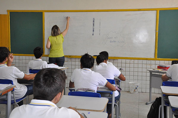 Governo do RN convoca 1.607 aprovados no concurso da Educação