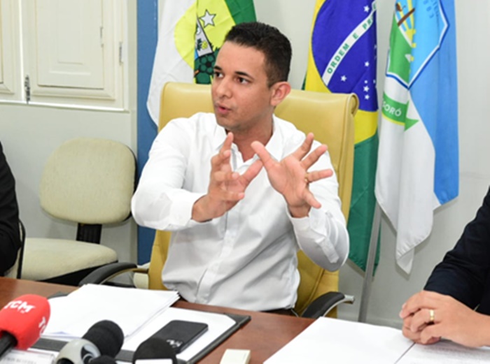Área técnica do TCE pede desaprovação de contas de Allyson