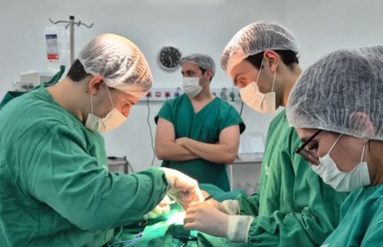 Bebê com 2 dias de vida passa por cirurgia em hospital de Mossoró
