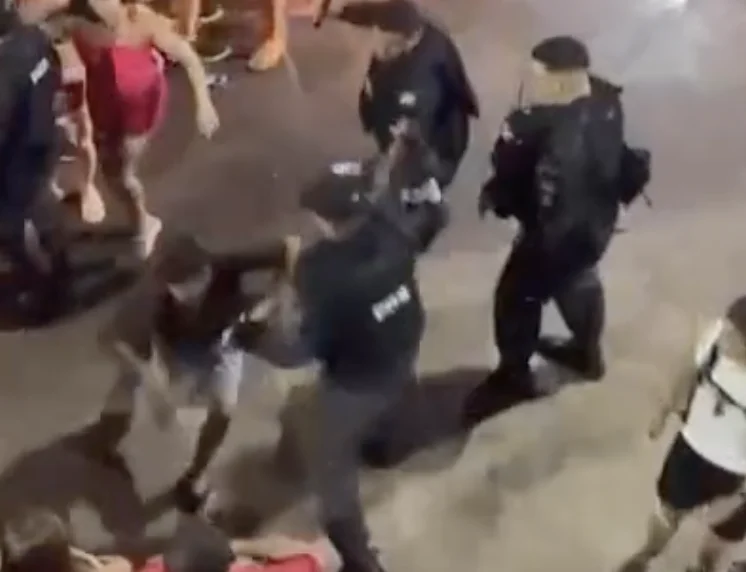 Jovem é agredido por seguranças no Carnaval de Apodi