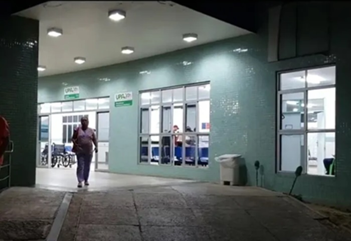 Usuários relatam falta de soro e remédios na UPA do Santo Antônio