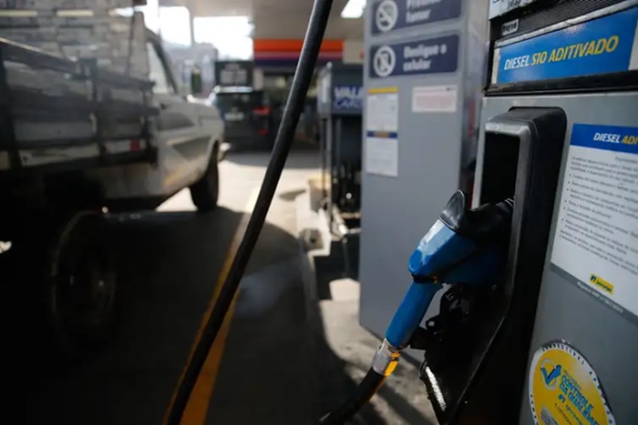Petrobras sobe os preços do diesel para distribuidoras