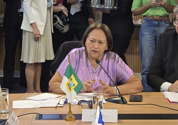 Fátima decide ficar no governo do RN até fim do mandato