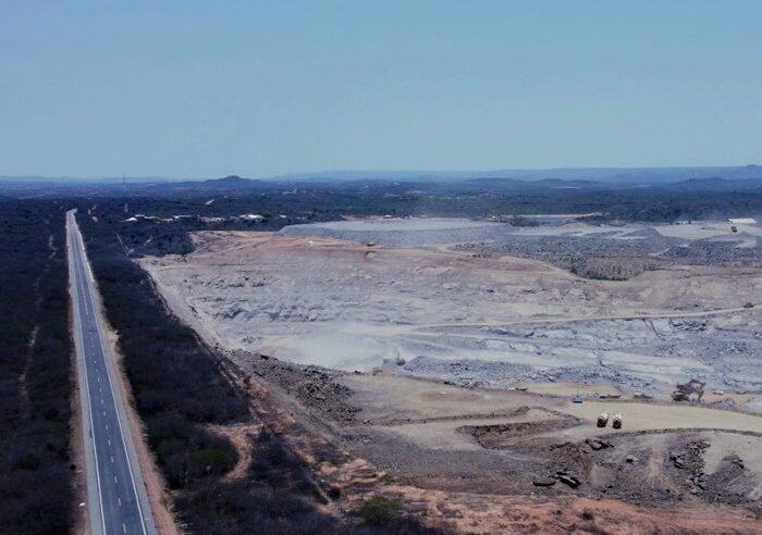 Empresa muda rota de rodovia para explorar ouro no RN
