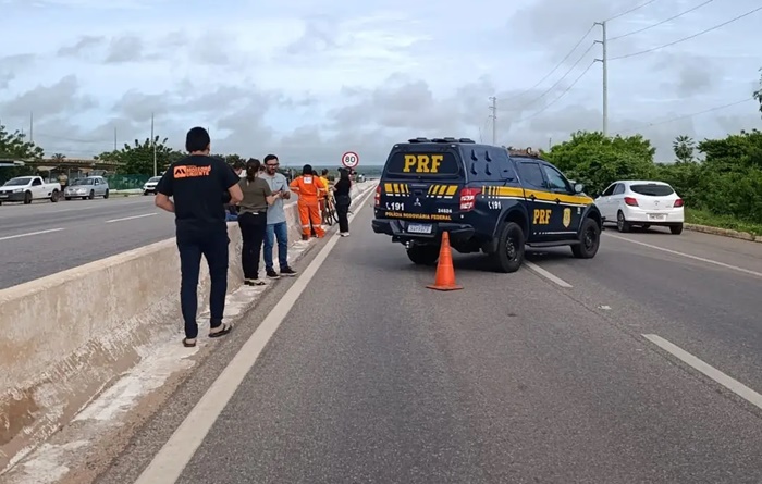 Homem morre em acidente de moto na BR-304 em Mossoró